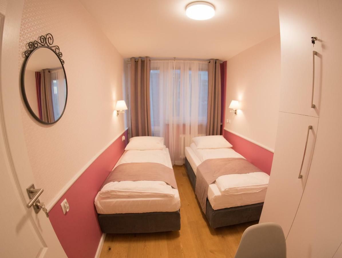 Apartament Hotel Grzybowska 9 Warszawa Eksteriør billede